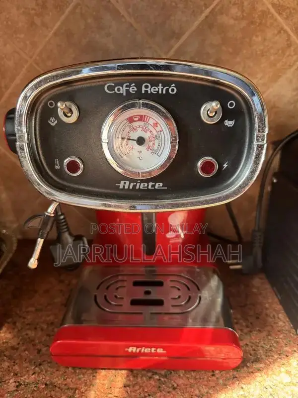 Cafe Retro 1388A Compact Espresso and Cappuccino Machine