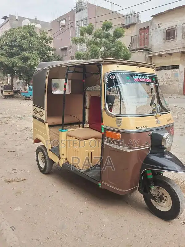 5 Year Modal Vehicle with Premium Specifications