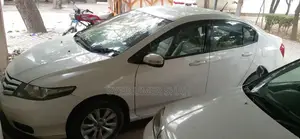 Honda City Compact Sedan - Family-Friendly Automatic Vehicle