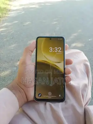 Photo - Pre-Owned Compact 10x10 Device with Light Usage