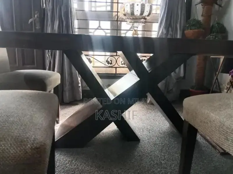 Descent Dining Set with Extendable Table and 6 Matching Chairs