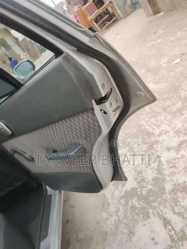 Suzuki Cultus Limited Edition - Well-Maintained Second-Owner Vehicle