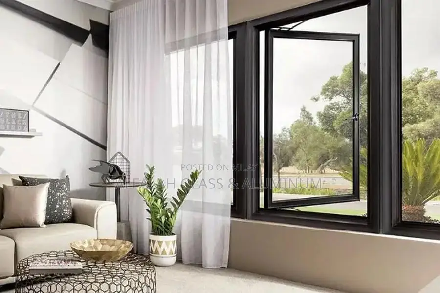 Aluminum Window and Glass Terrace Partition Door 12mm