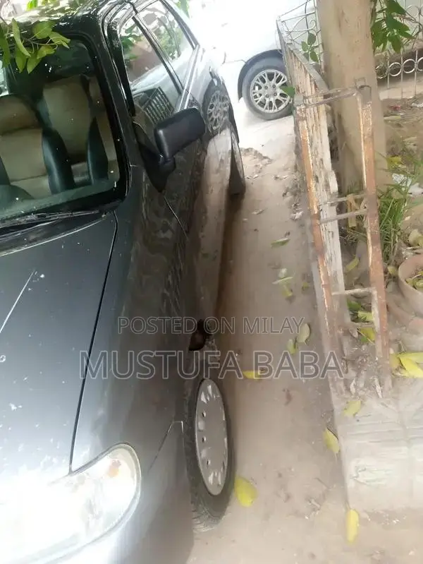 Suzuki Alto 2010 Compact City Car in Good Condition