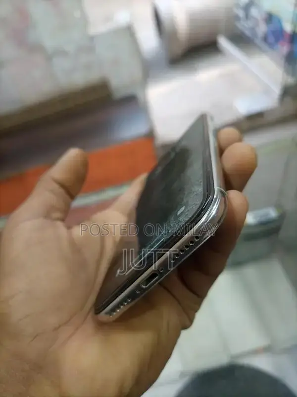 Apple iPhone X 64GB Official PTA Approved Smartphone