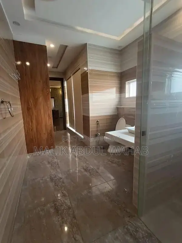 Luxury 5-Bedroom Fully Furnished Double Storey House