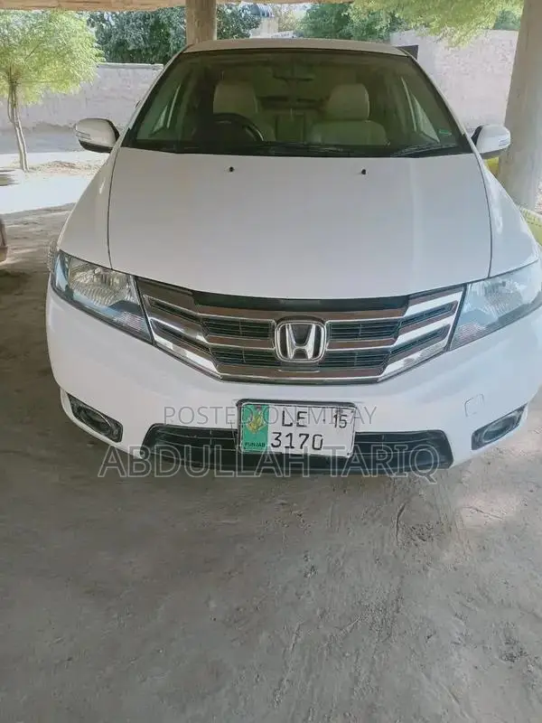 Honda City Sedan with Alloy Rims and New Tires