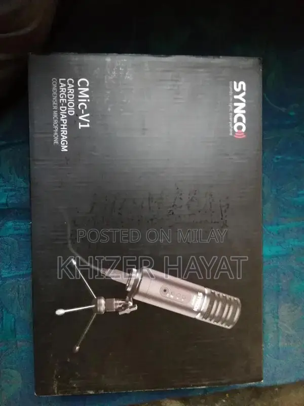SYNCO V1M Professional Microphone for YouTube and Podcasting