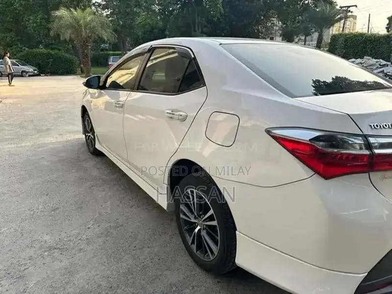 Toyota Corolla X Special Edition Sedan