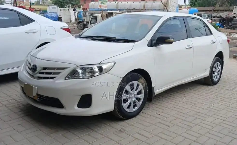 Toyota Corolla XLI Gli Sedan 2011 Fully Maintained