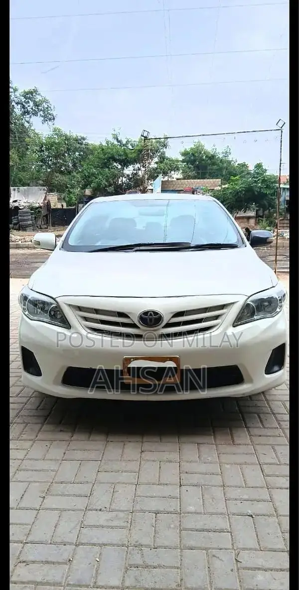 Toyota Corolla XLI Gli Sedan 2011 Fully Maintained