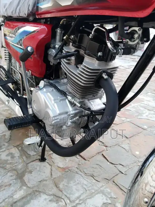 125cc Motorcycle in Excellent Condition - Low Mileage