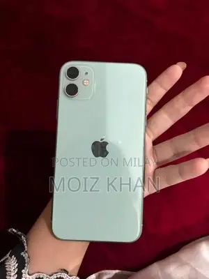 Apple iPhone 11 64GB Excellent Condition Unlocked