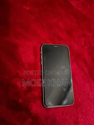 Apple iPhone 11 64GB Excellent Condition Unlocked