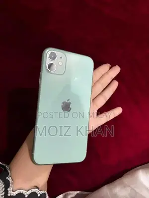 Apple iPhone 11 64GB Excellent Condition Unlocked