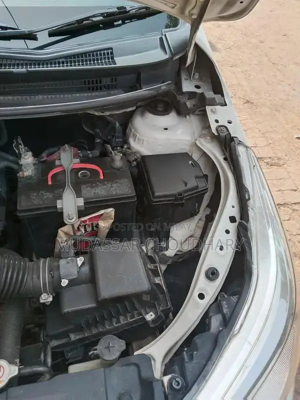 Toyota Corolla Yaris Compact Sedan