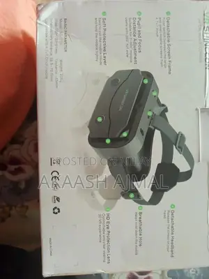 Photo - 3D Virtual Reality VR Headset Immersive Viewing Experience