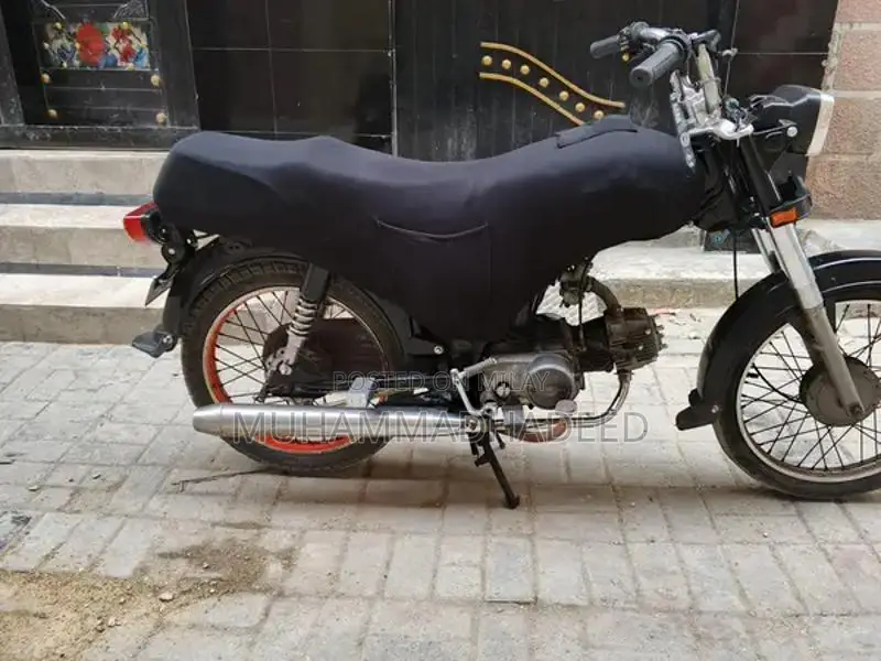 2020 Model Motorcycle with Sealed Engine