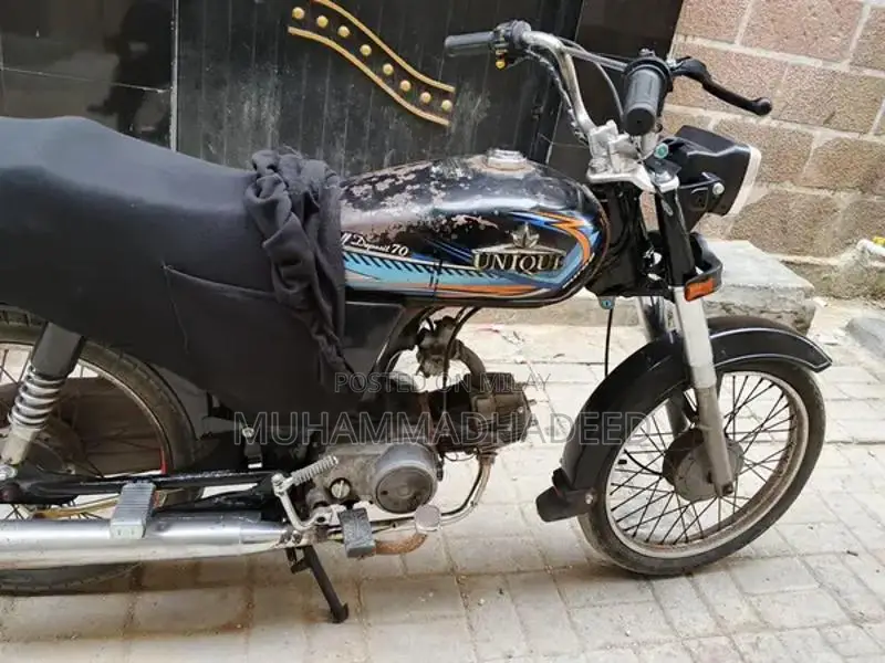 2020 Model Motorcycle with Sealed Engine