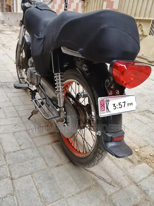 2020 Model Motorcycle with Sealed Engine