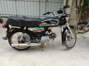 Super Power 2022 Black Motorcycle - Single Owner, Well-Maintained Bike