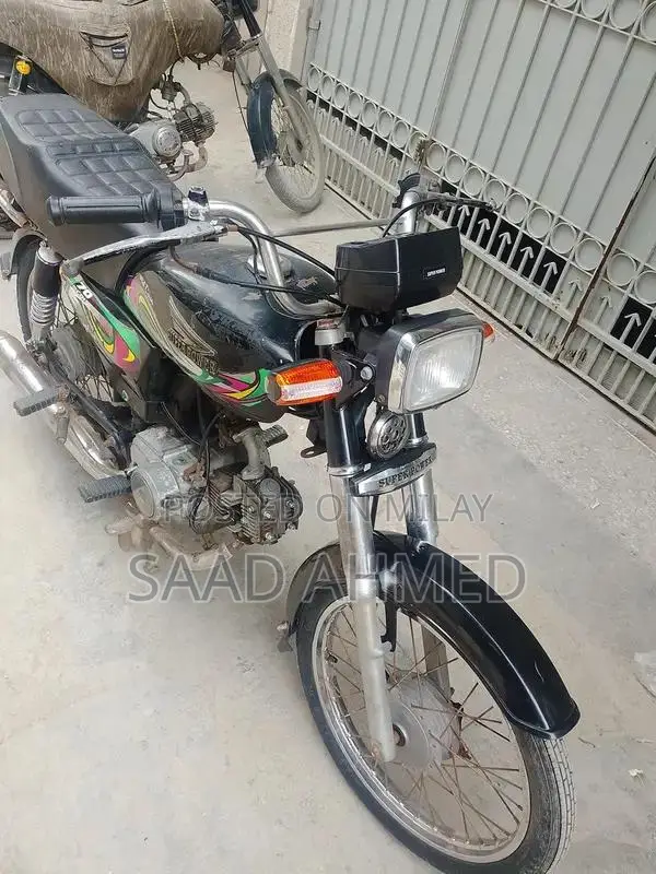 Super Power 2022 Black Motorcycle - Single Owner, Well-Maintained Bike