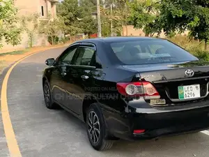 XLI 2014 Sedan - Low Mileage Reliable Vehicle