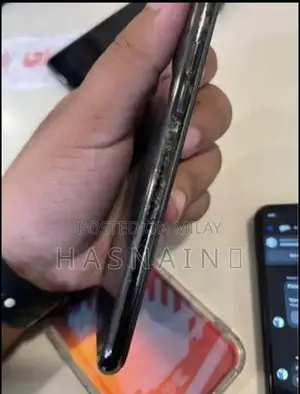 Premium Smartphone with 64GB Storage and Face ID