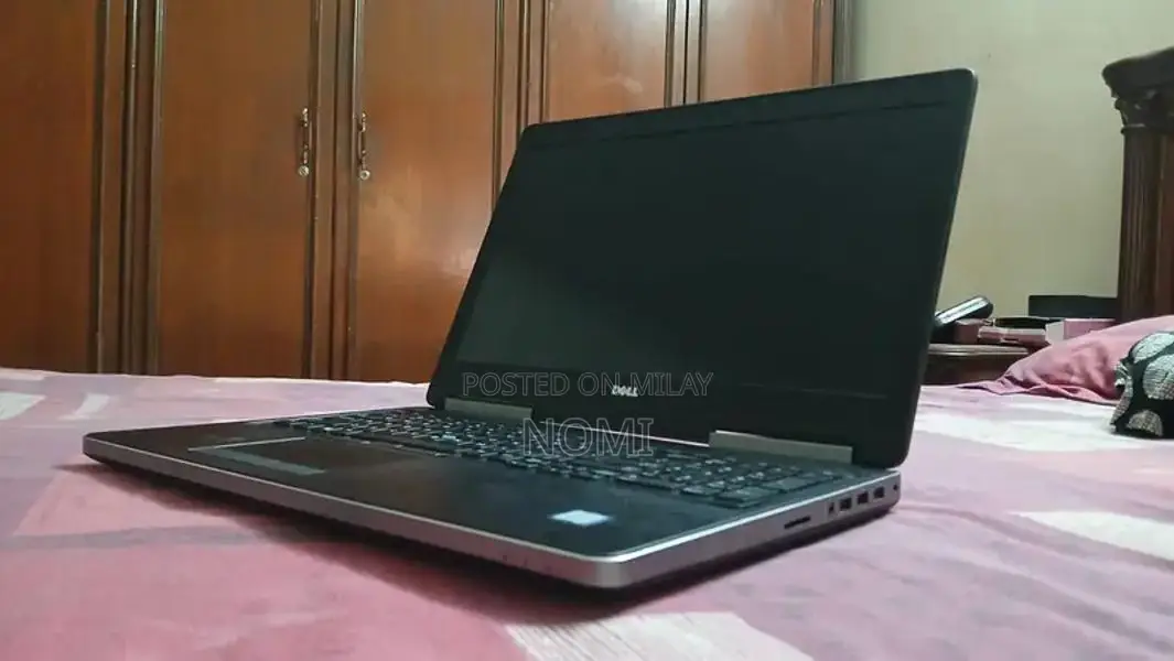 Dell Precision 7510 Mobile Workstation Professional Laptop