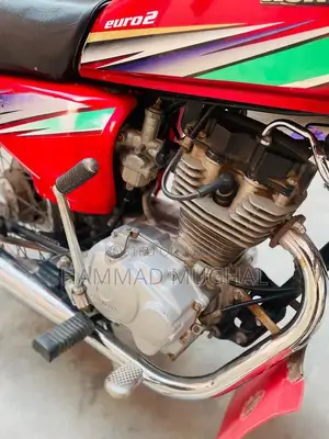 Honda CG 125 Motorcycle - Well-Maintained Single Cylinder Bike