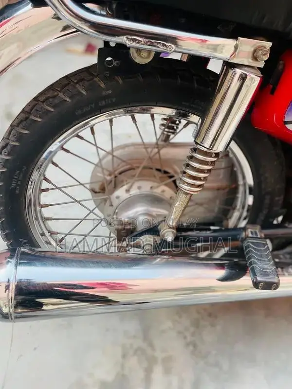 Honda CG 125 Motorcycle - Well-Maintained Single Cylinder Bike