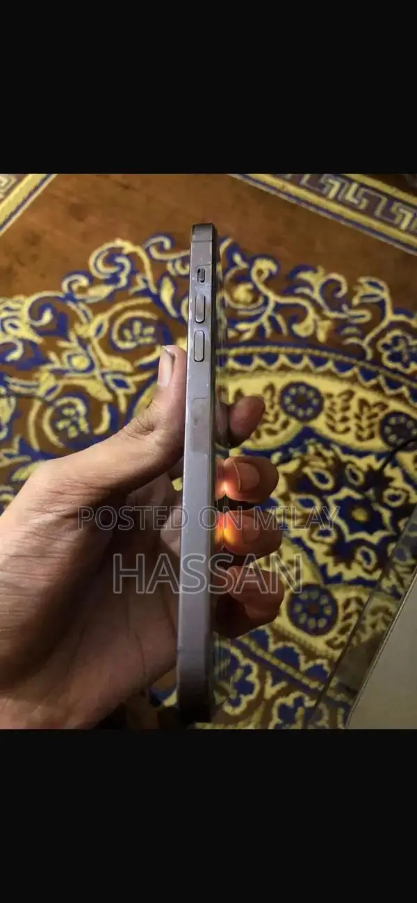 Premium Smartphone 256GB Deep Purple Unlocked