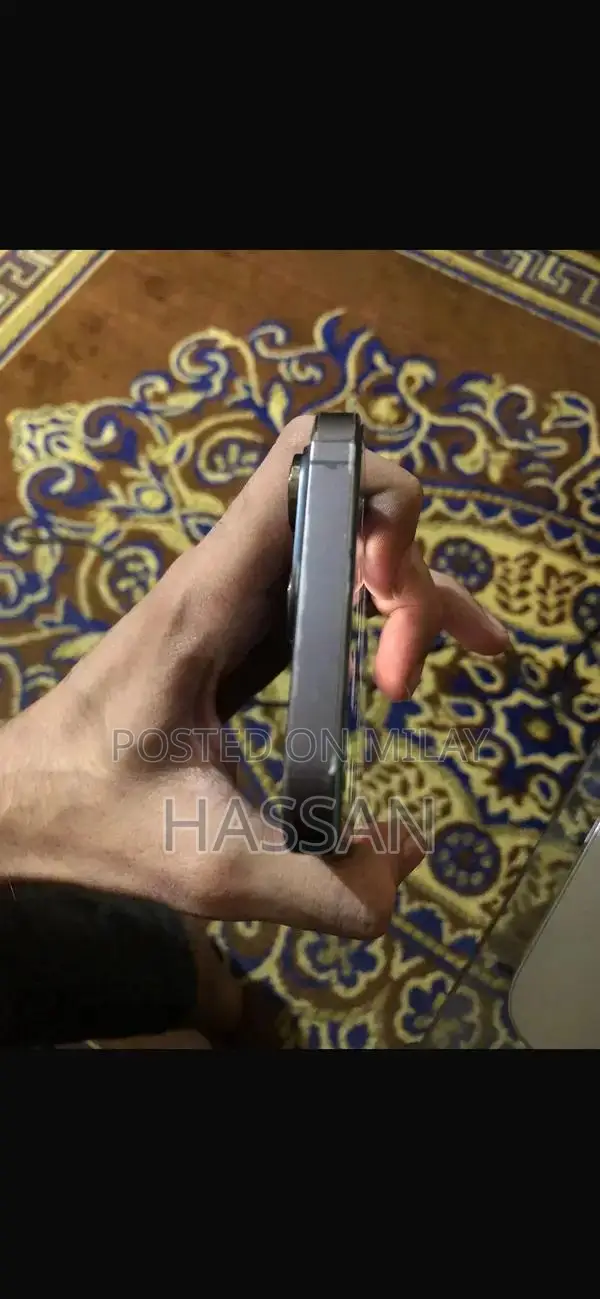 Premium Smartphone 256GB Deep Purple Unlocked