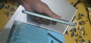 Oppo A57 Smartphone Excellent Condition with Original Box