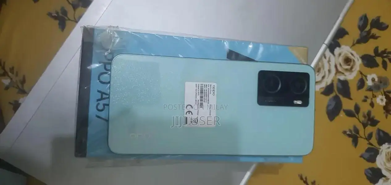 Oppo A57 Smartphone Excellent Condition with Original Box