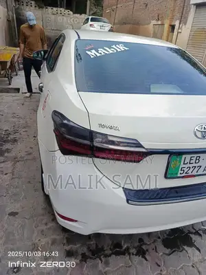 Toyota Corolla GLI 2018 Sedan with Fresh Paint