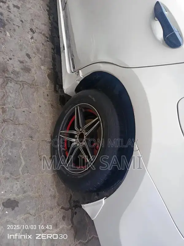 Toyota Corolla GLI 2018 Sedan with Fresh Paint