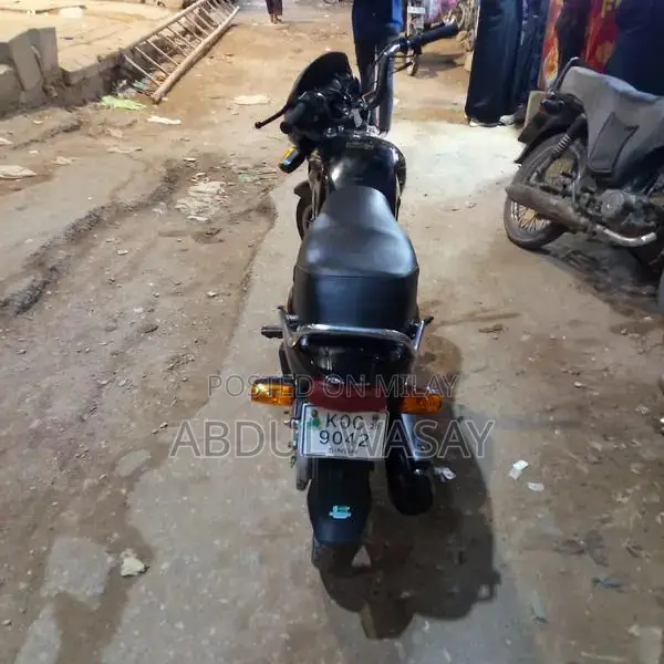 Super Power Deluxe 70 Motorcycle 2020 Model