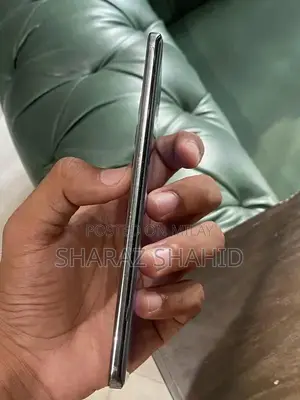 High-Performance Smartphone with Dual RAM and Large Storage