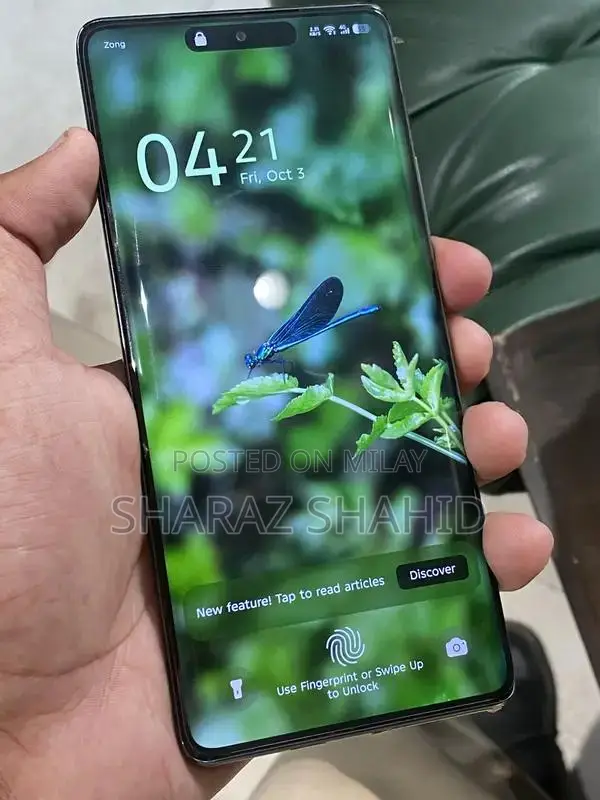 High-Performance Smartphone with Dual RAM and Large Storage