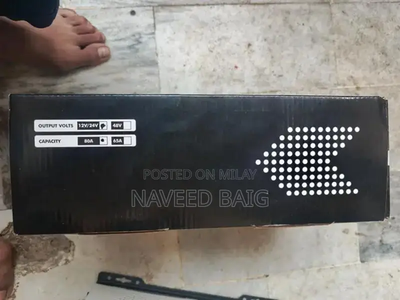 High-Performance Solar Inverter for Clean Energy Conversion