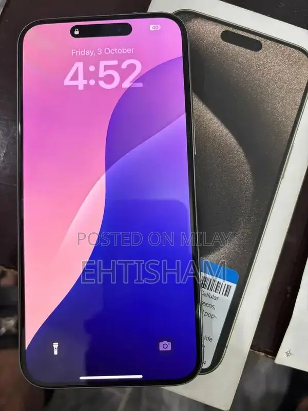 Apple iPhone 15 Pro Max Premium Smartphone 256GB Edition