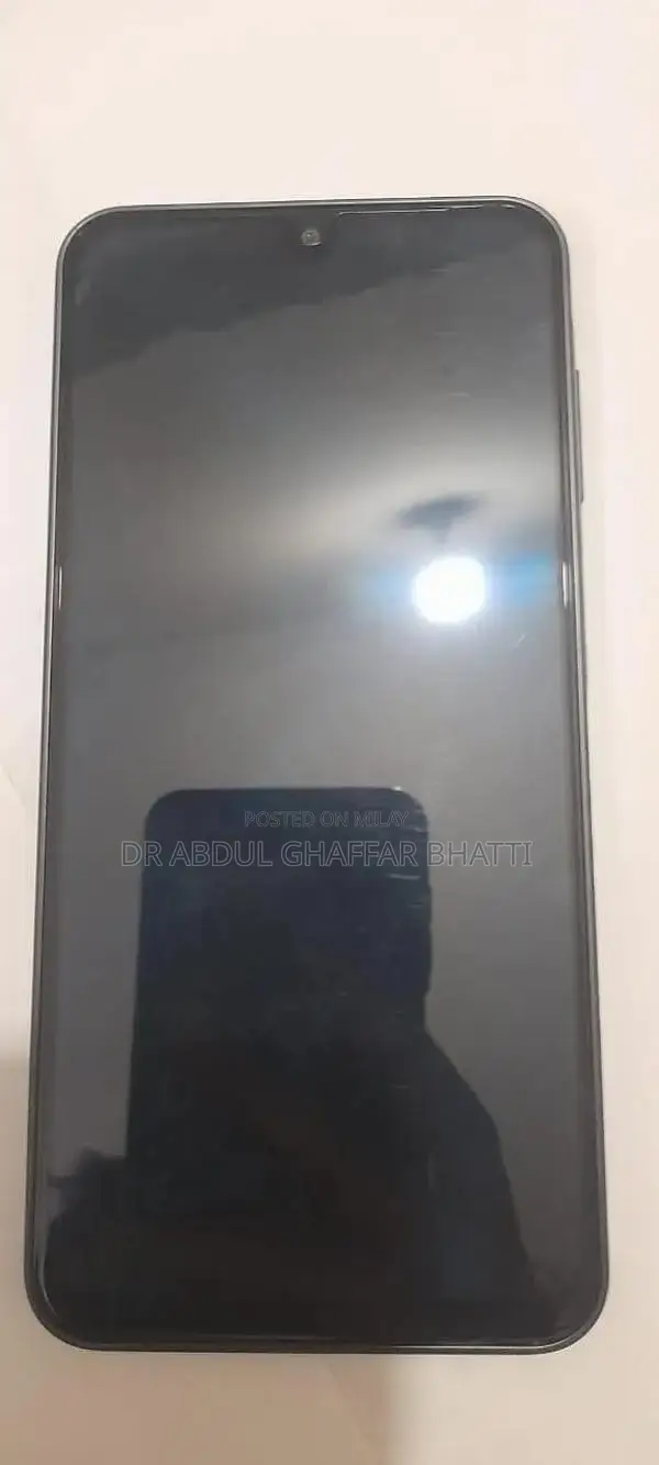 Samsung A16 Mid-Range Smartphone 6GB RAM 128GB Storage