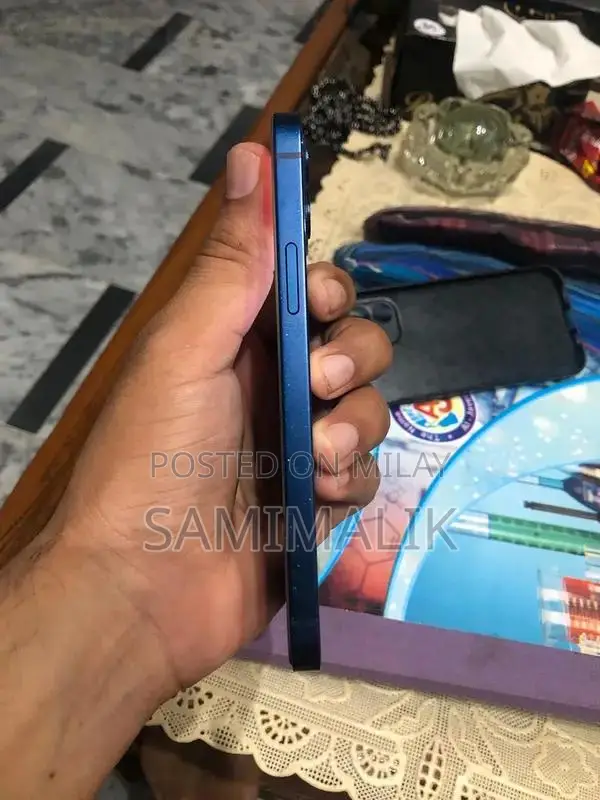 iPhone 12 64GB Factory Unlocked Waterproof Smartphone