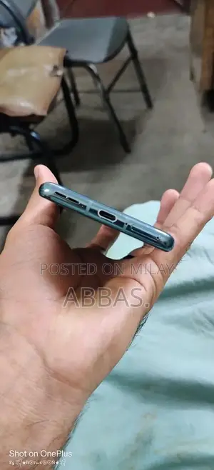 OnePlus 9 Pro Smartphone 12GB RAM 256GB Storage