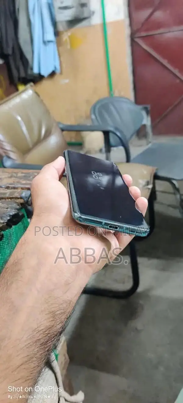 OnePlus 9 Pro Smartphone 12GB RAM 256GB Storage