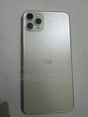 Photo - 11 Pro Max Smartphone - Excellent Condition, Low Battery Wear