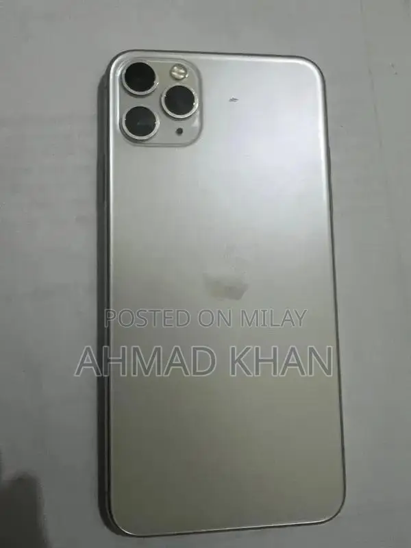 11 Pro Max Smartphone - Excellent Condition, Low Battery Wear