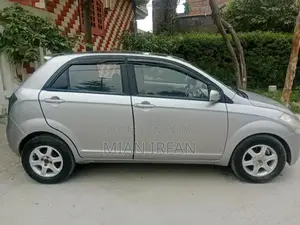 FAW V2 Sedan - Well-Maintained Second Owner Vehicle