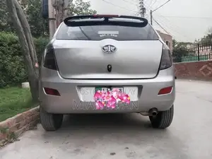 FAW V2 Sedan - Well-Maintained Second Owner Vehicle